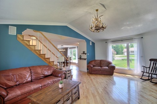 Living Room - 3728 Ch. Sullivan, Val-D'Or, QC 