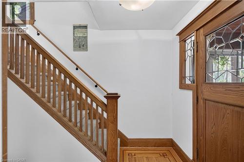 111 South Oval, Hamilton, ON 