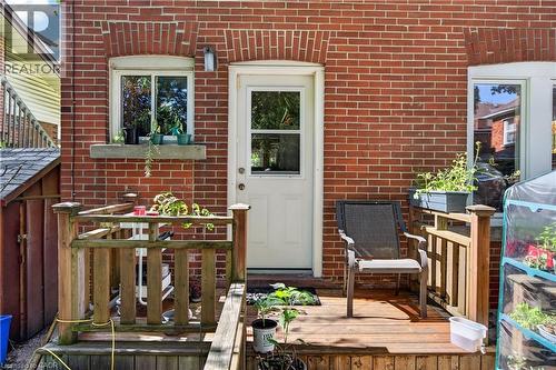 111 South Oval, Hamilton, ON 
