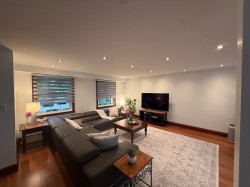 Salon - 
