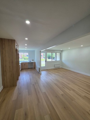 Overall view - 116-216 Rue Lawrence, Longueuil (Greenfield Park), QC - Indoor Photo Showing Other Room