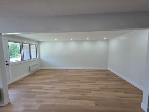 Living Room - 116-216 Rue Lawrence, Longueuil (Greenfield Park), QC - Indoor Photo Showing Other Room