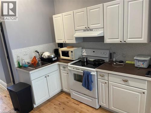 Kitchen - 195 King Street E Unit# 1, Hamilton, ON - Indoor Photo Showing Kitchen