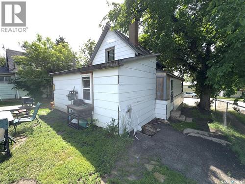 1010 Athabasca Street E, Moose Jaw, SK 