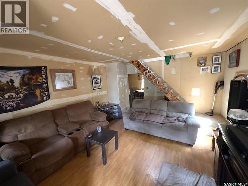 1010 Athabasca Street E, Moose Jaw, SK 