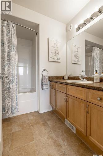 123 Borlase Cove, Saskatoon, SK 