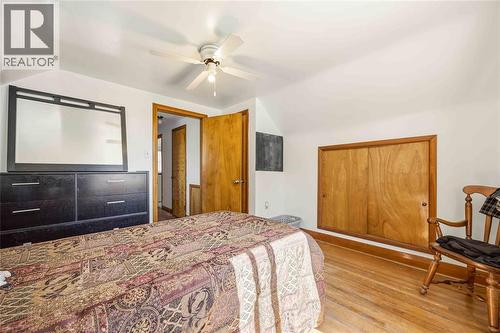 2012 Wayne Avenue, Sarnia, ON 
