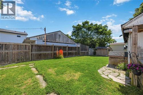 2012 Wayne Avenue, Sarnia, ON 