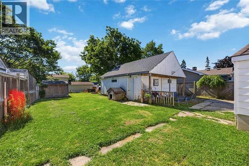 2012 Wayne Avenue, Sarnia, ON 