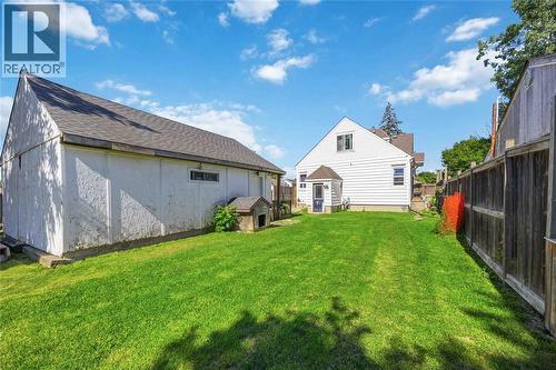 2012 Wayne Avenue, Sarnia, ON 