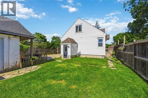 2012 Wayne Avenue, Sarnia, ON 