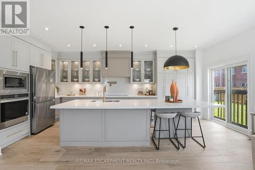 25 Rainey Drive, East Luther Grand Valley, ON - Indoor Photo Showing Kitchen With Upgraded Kitchen