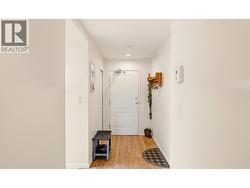 Nice entryway. - 