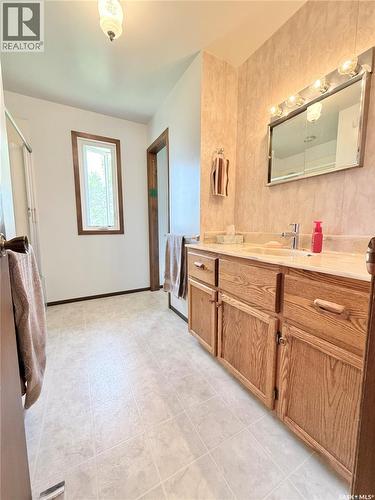 Weyburn Probe Acreage, Weyburn Rm No. 67, SK 