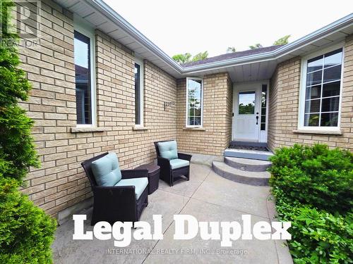 132 ESTHER DRIVE  Barrie, ON L4N 0V5