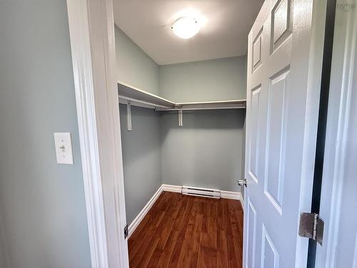 711 Pleasant Street, Dartmouth, NS 