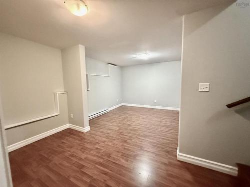 711 Pleasant Street, Dartmouth, NS 