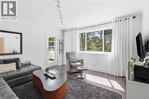 225 St. Paul Street, Burlington, ON 