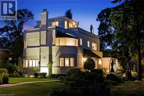 225 St. Paul Street, Burlington, ON 