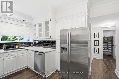 225 St. Paul Street, Burlington, ON 