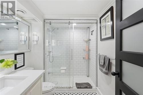 225 St. Paul Street, Burlington, ON 