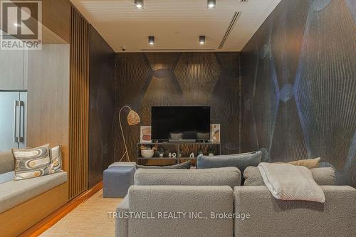 407 - 38 Simcoe Promenade, Markham, ON 