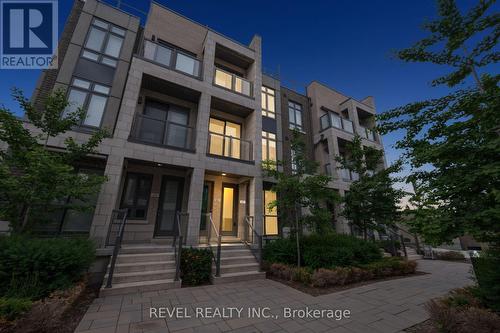 45 - 717 LAWRENCE AVENUE W  Toronto, ON M6A 1B4