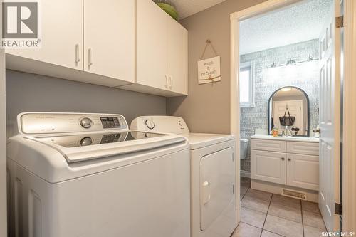 2952 St James Crescent, Regina, SK 
