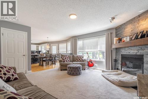 2952 St James Crescent, Regina, SK 