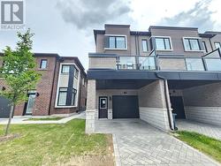 8 LIAM FOUDY COURT  Toronto, ON M1P 0G3