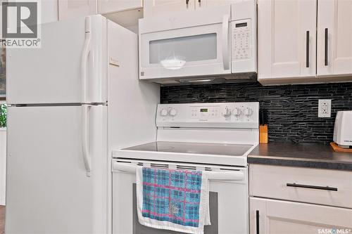 242 Haviland Crescent, Saskatoon, SK 