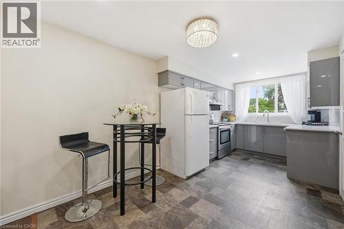 25 Britten Close Unit# B52, Hamilton, ON 