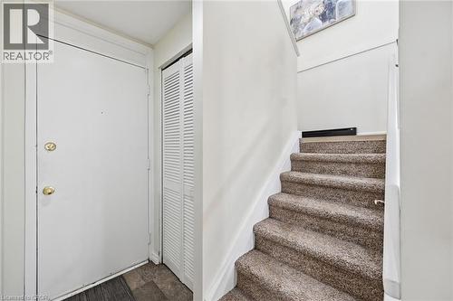 25 Britten Close Unit# B52, Hamilton, ON 