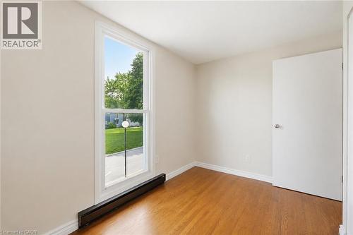 25 Britten Close Unit# B52, Hamilton, ON 