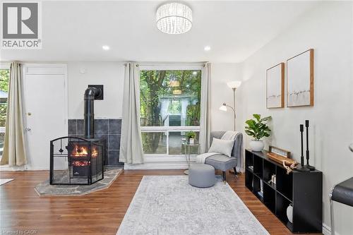 25 Britten Close Unit# B52, Hamilton, ON 