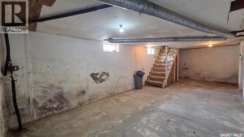 307 1St Street E, Wilkie, SK 