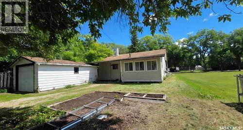 307 1St Street E, Wilkie, SK 