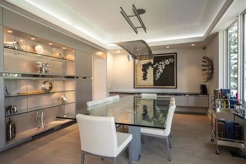 1 Dunbar Cr, Winnipeg, MB 