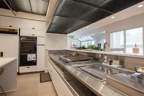 1 Dunbar Cr, Winnipeg, MB 