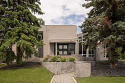 1 Dunbar CR  Winnipeg, MB R3P 0W6