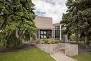 1 Dunbar Cr, Winnipeg, MB 