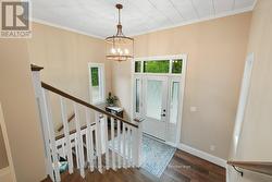 Foyer - 