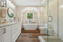2nd level 5pce bathroom - 