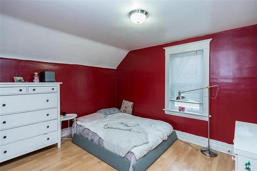 1241 Clifton Street, Winnipeg, MB 