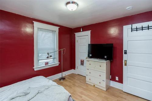 1241 Clifton Street, Winnipeg, MB 