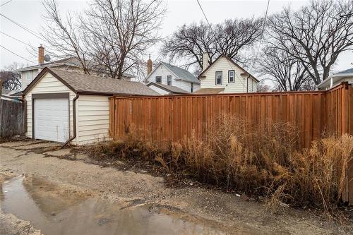 1241 Clifton Street, Winnipeg, MB 