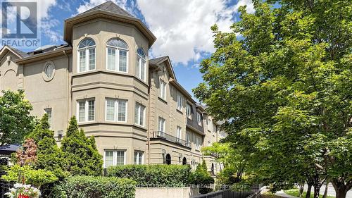 412 - 11 Everson Drive, Toronto, ON 