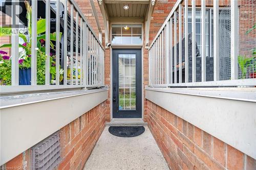 Residential Entrance Along Bidwell Common - 5034 Fairview Street, Burlington, ON 