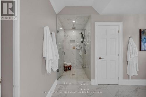 9 Powers Court, Clarington, ON 
