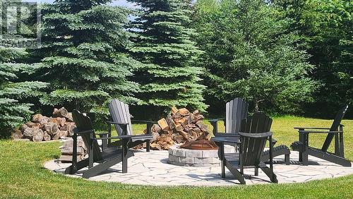 9 Powers Court, Clarington, ON - Outdoor